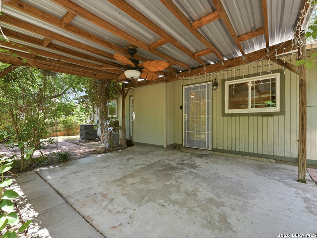 1114 Churing Property Photo 31