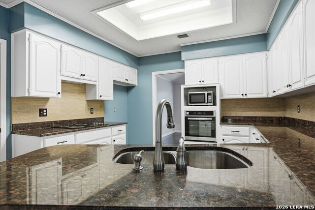 14810 Canonero St Property Photo 20