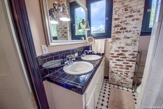 318 W Huisache Ave Property Photo 34