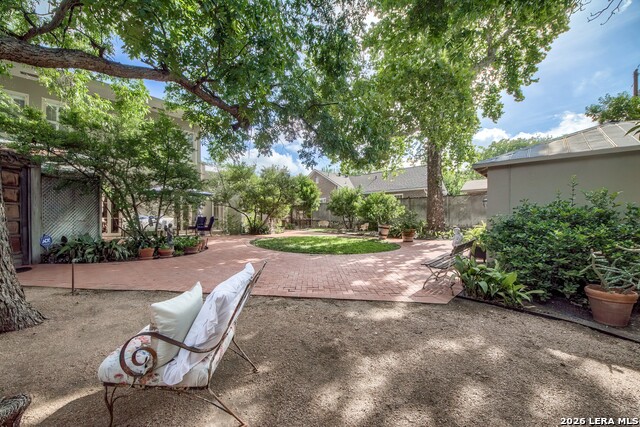 318 W Huisache Ave Property Photo 44
