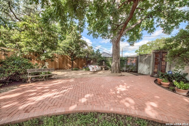 318 W Huisache Ave Property Photo 45