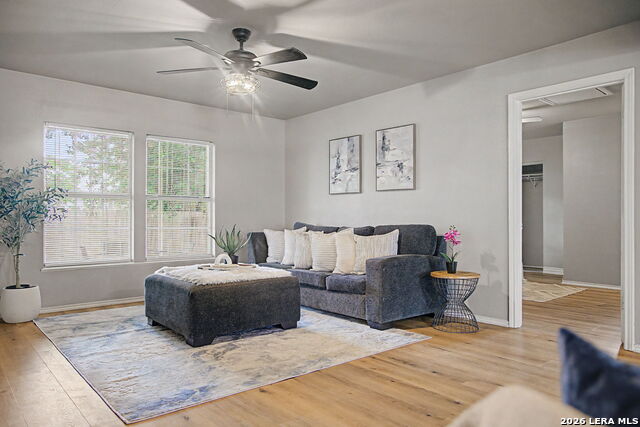 3755 Weir Ave Property Photo 6