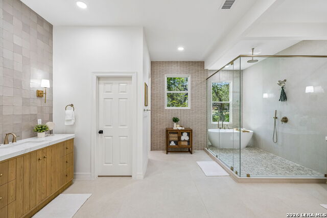 203 Durand Oak Property Photo 25