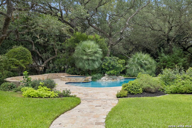 203 Durand Oak Property Photo 44