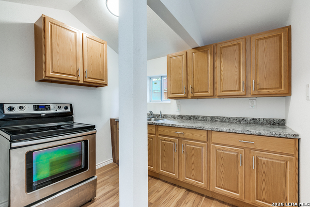 1225 Saltillo Property Photo 1