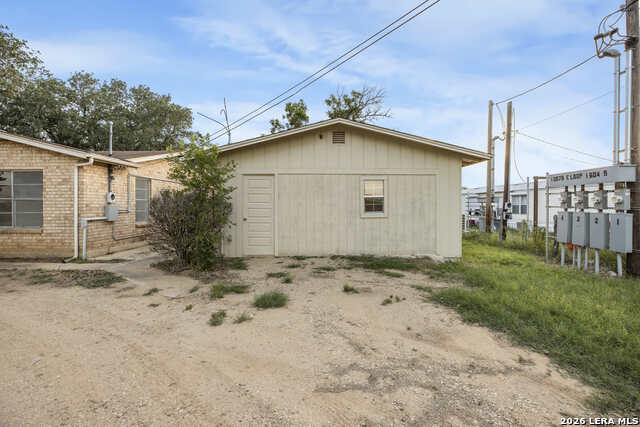 10075 E Loop 1604 S Property Photo 16