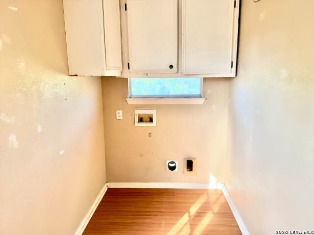 541 Wade St Property Photo 5