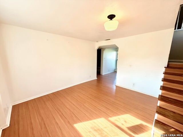 541 Wade St Property Photo 7