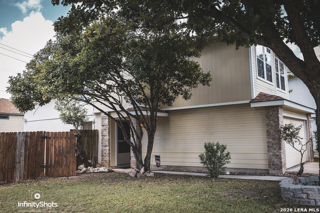 9502 Gillcross Way Property Photo 5