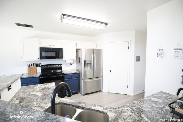9502 Gillcross Way Property Photo 28