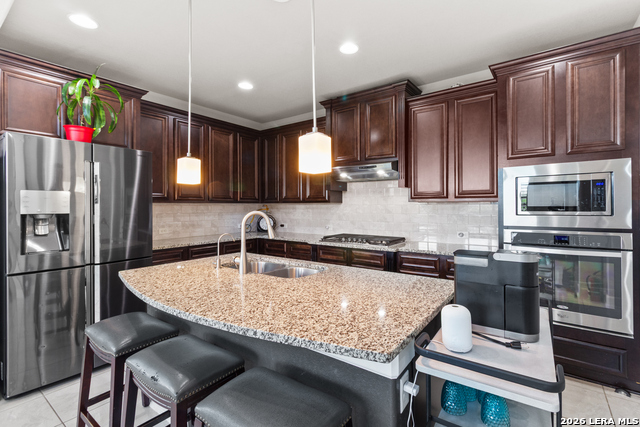 2838 Cliff Canyon Property Photo 4