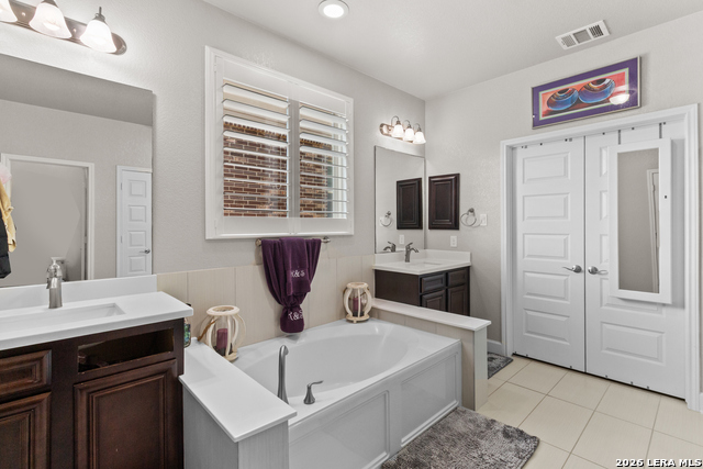 2838 Cliff Canyon Property Photo 14