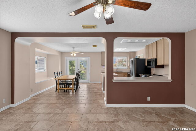 8210 Manderly Pl Property Photo 8