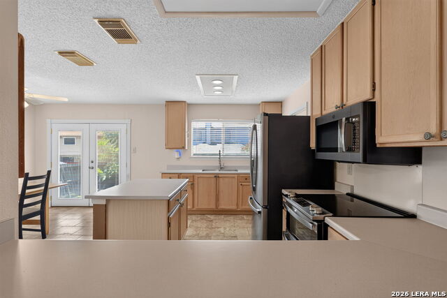 8210 Manderly Pl Property Photo 11
