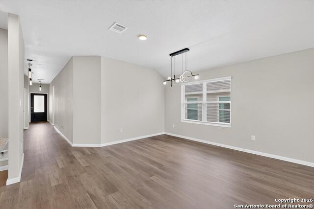 6806 Bale Rdg Property Photo 5