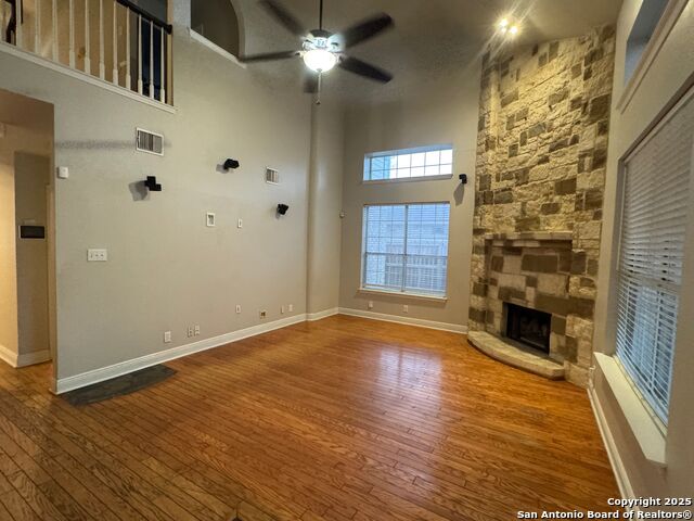 10118 Mission Crk Property Photo 6