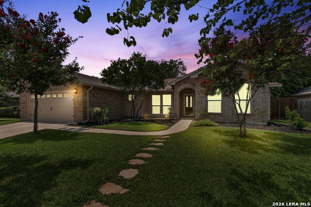 1827 Oakline Property Photo 1