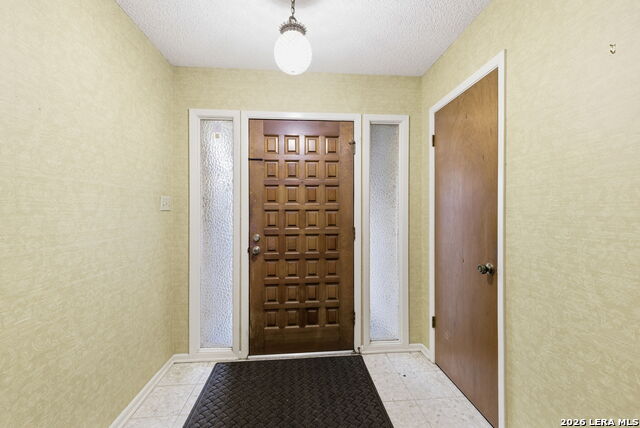 103 Castleoaks Property Photo 7