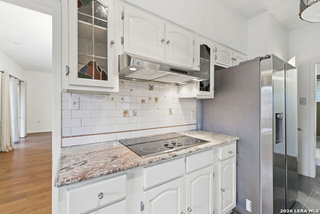 103 Castleoaks Property Photo 16