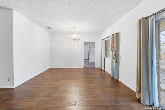 103 Castleoaks Property Photo 22