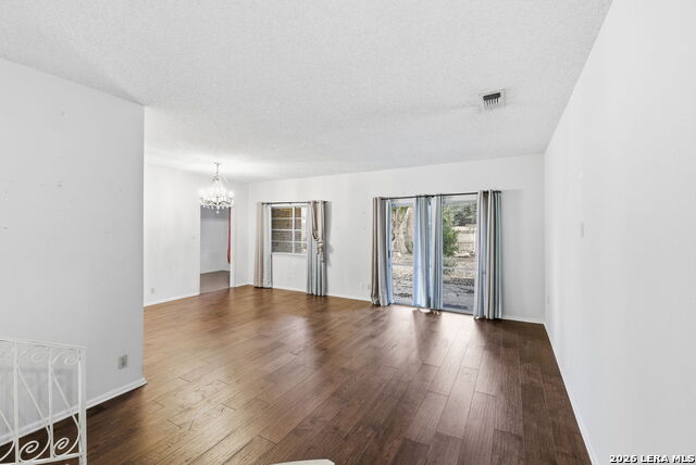 103 Castleoaks Property Photo 24