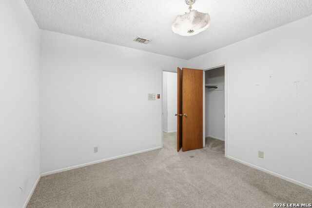 103 Castleoaks Property Photo 26