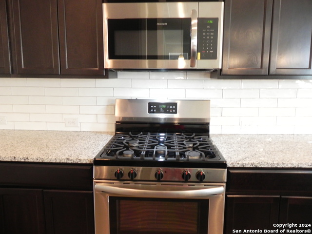 13018 Carreta Way Property Photo 4