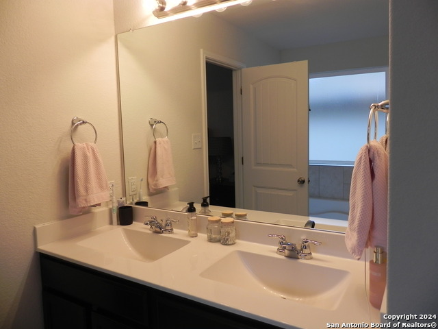 13018 Carreta Way Property Photo 11