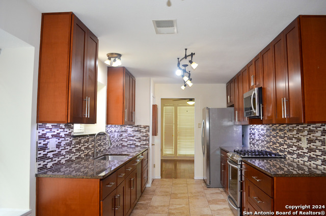 7501 Forest Echo Property Photo 7