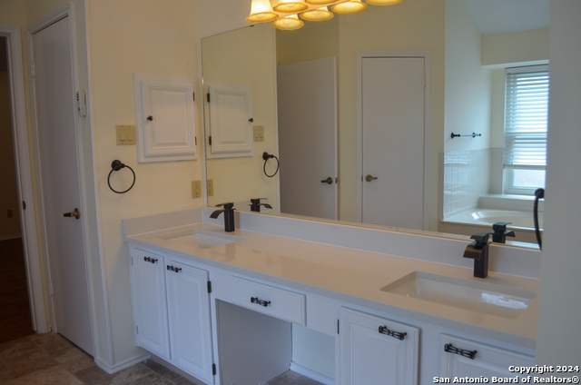 7501 Forest Echo Property Photo 15