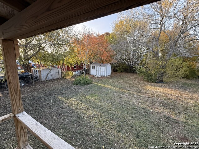 13835 Owl Tree St Property Photo 27