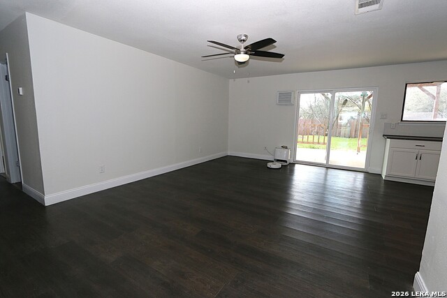 11422 Rifle Gap Dr Property Photo 3
