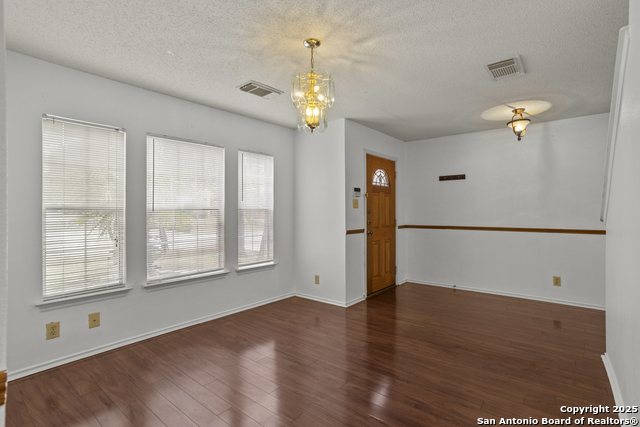 10138 Sandbrook Hill Property Photo 8
