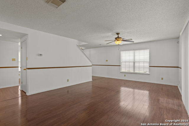 10138 Sandbrook Hill Property Photo 10