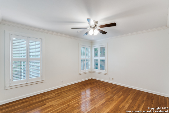 100 Seford Dr Property Photo 13