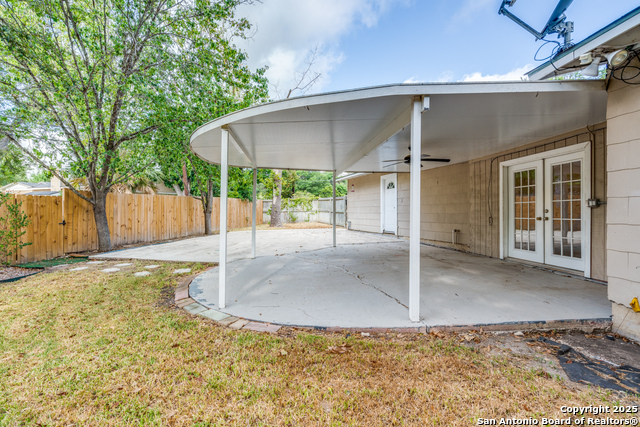 100 Seford Dr Property Photo 24