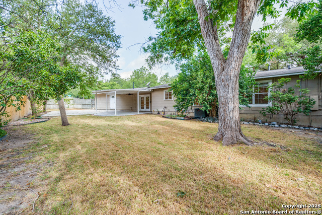 100 Seford Dr Property Photo 25