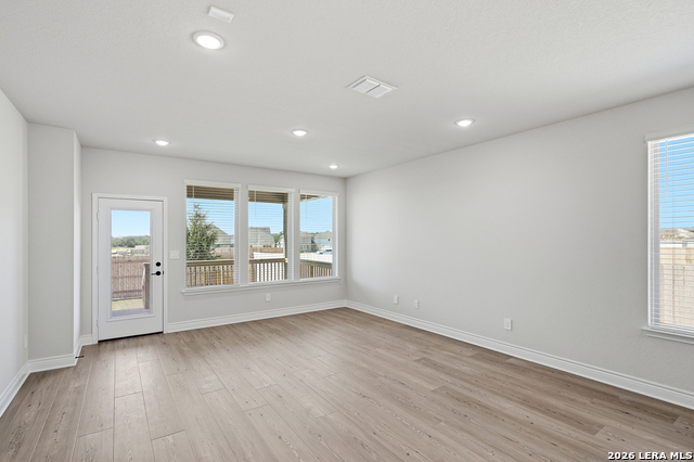 12412 Dime Box Property Photo 31