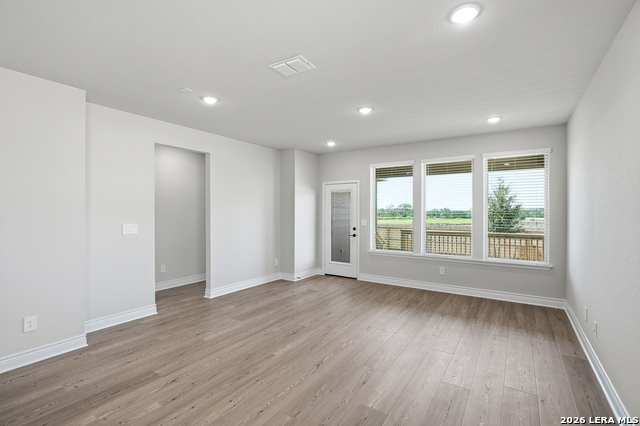 12412 Dime Box Property Photo 32