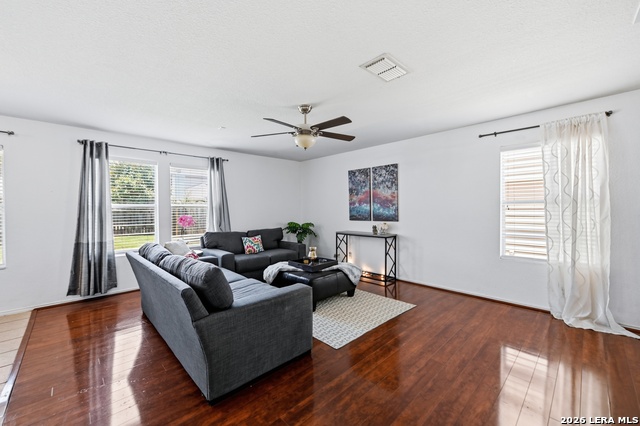 24623 Hickory Meadow Property Photo 8