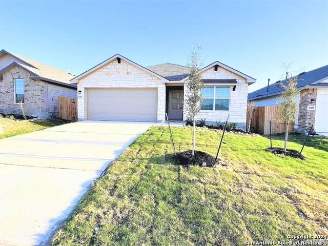 13206 Whisper Bend Property Photo 1