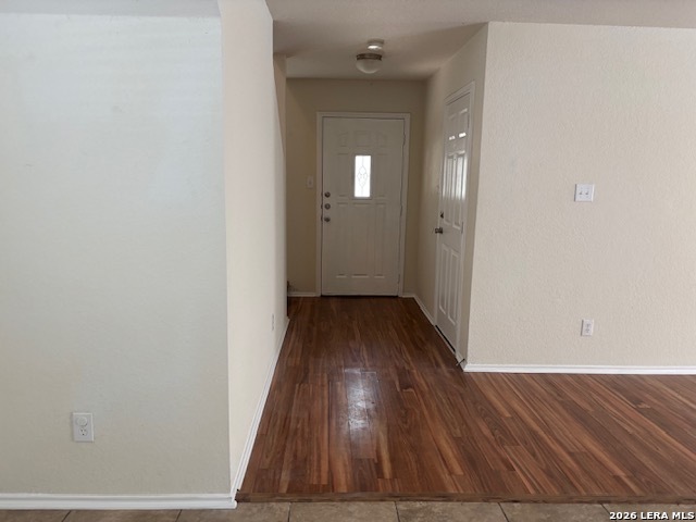 16315 Kentucky Rdg Property Photo 4