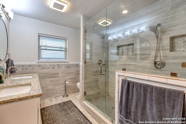 614 Moorside Dr Property Photo 15