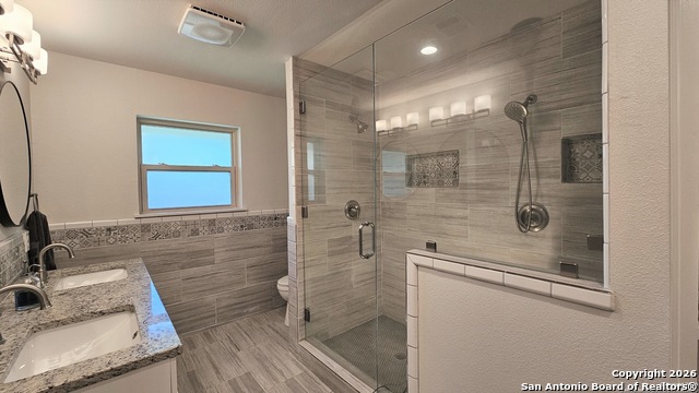 614 Moorside Dr Property Photo 16