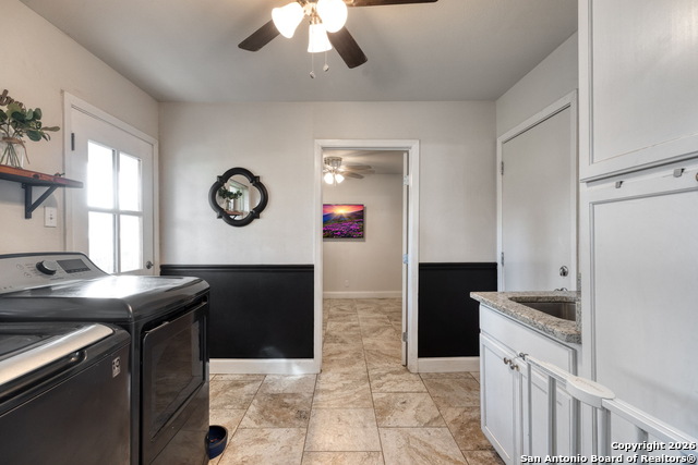 614 Moorside Dr Property Photo 24