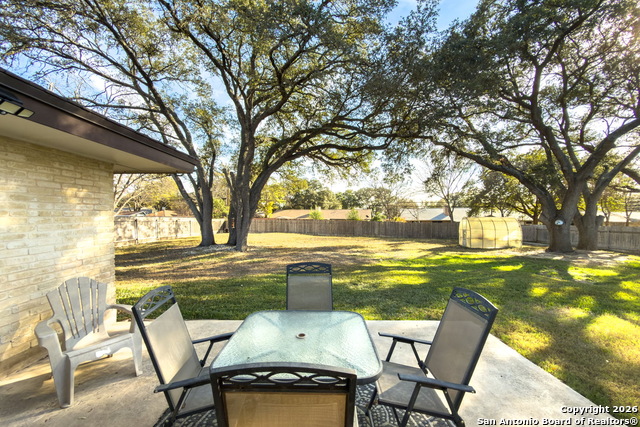 614 Moorside Dr Property Photo 25