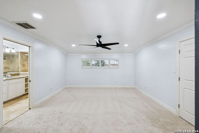 102 Nacogdoches Rd Property Photo 15