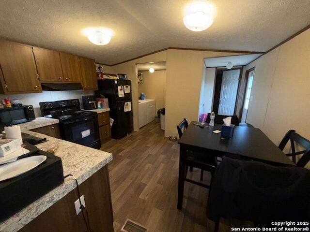 18480 Leal Rd Property Photo 7