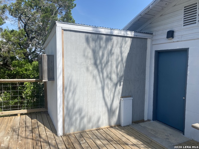 560 Mountain Dr Property Photo 17