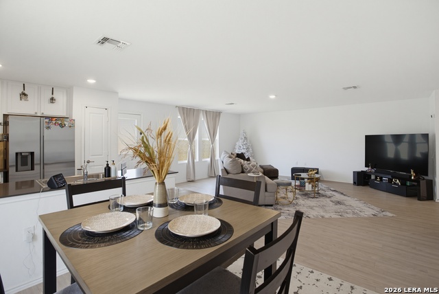 1202 Couples Pass Property Photo 8